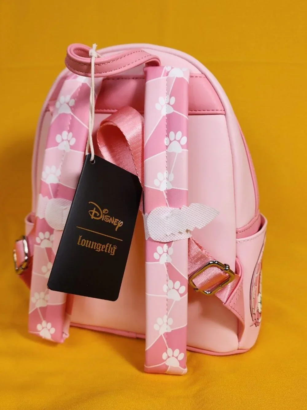 Loungefly Disney The Aristocats Exclusive Stained Glass Marie Mini Backpack NEW